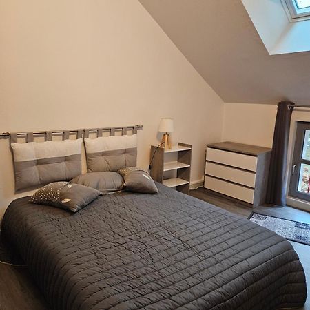 Les Logis Du Rempart Apartment โลช ภายนอก รูปภาพ