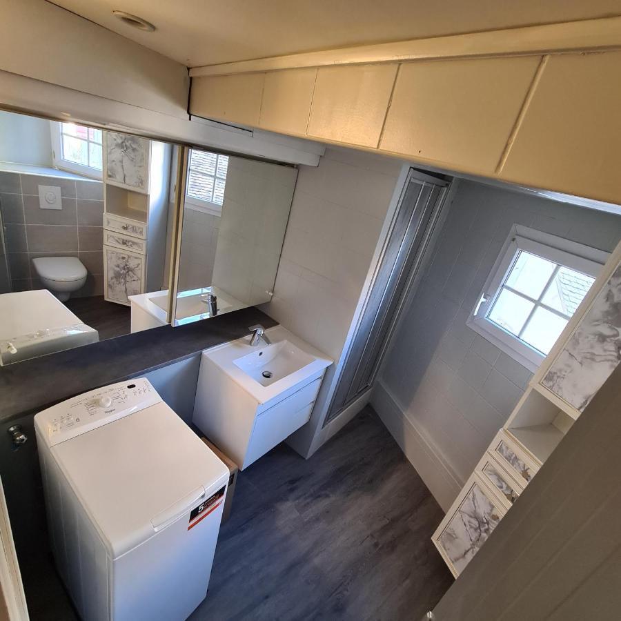 Les Logis Du Rempart Apartment โลช ภายนอก รูปภาพ