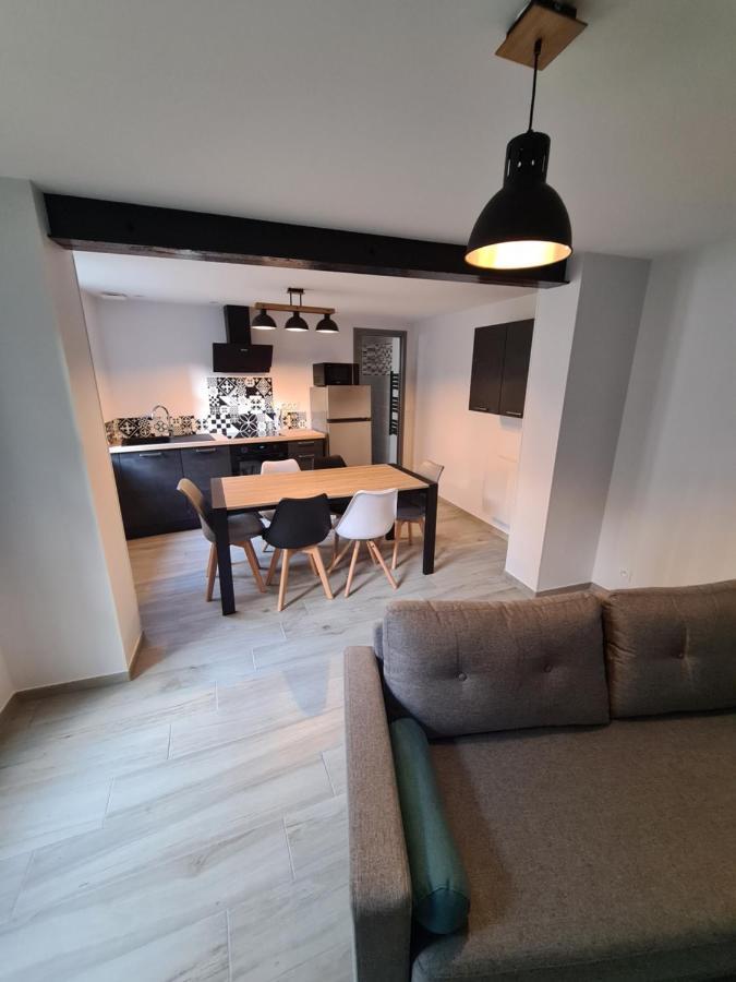 Les Logis Du Rempart Apartment โลช ภายนอก รูปภาพ