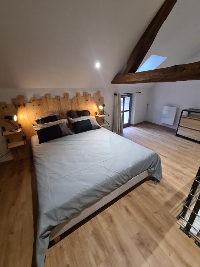 Les Logis Du Rempart Apartment โลช ภายนอก รูปภาพ
