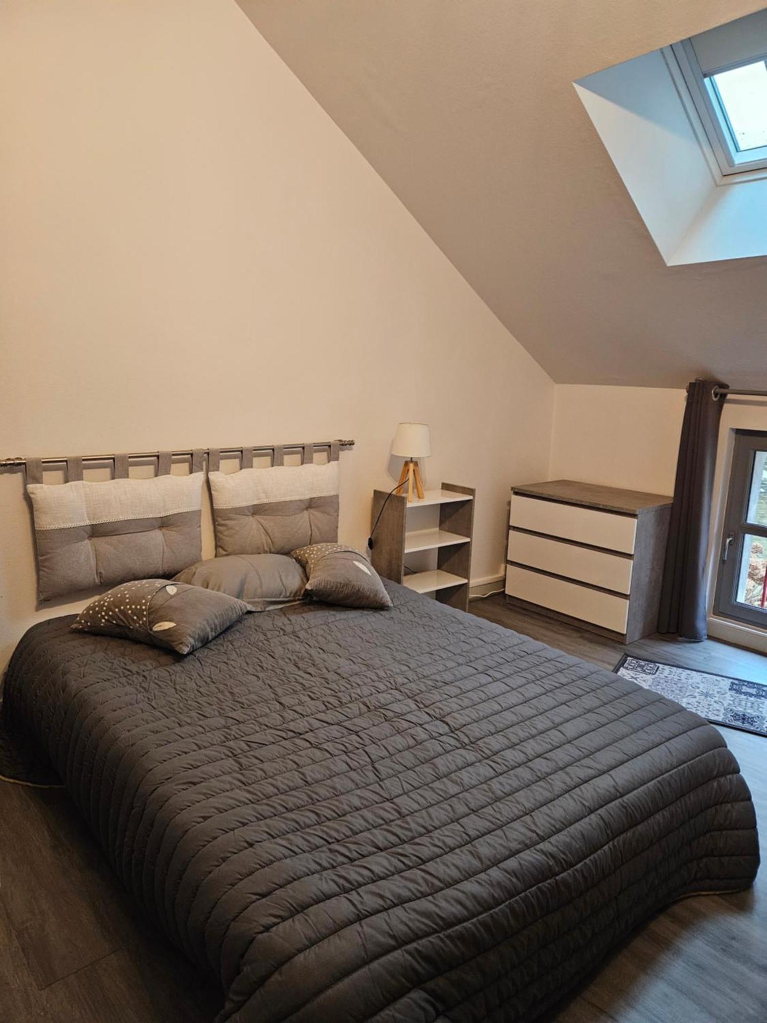 Les Logis Du Rempart Apartment โลช ภายนอก รูปภาพ